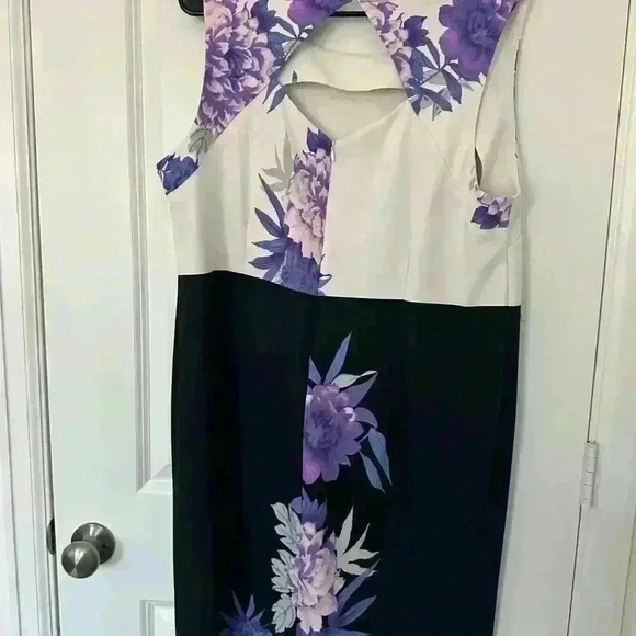 Lane Bryant Floral Purple Slvless Size 16 Dress - Picture 10 of 10